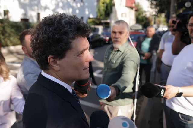 Nicușor Dan, după critica lui Grindeanu la adresa lui Bolojan: Partidele trebuie să fie unite, nu să se atace între ele