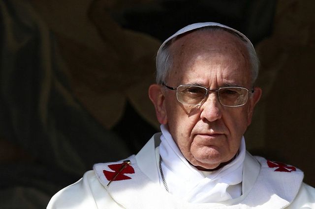 Papa Francisc va fi primit de Klaus Iohannis
