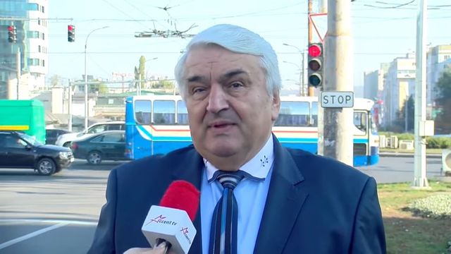 (видео) Серафим Урекян: Приходите на выборы! Голосуйте за Иона Чебана!