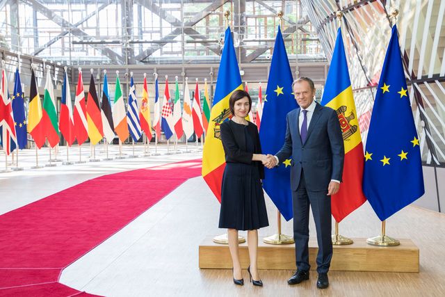 Tusk, confirmă sprijinul Uniunii Europene pentru Republica Moldova pentru implementarea reformelor