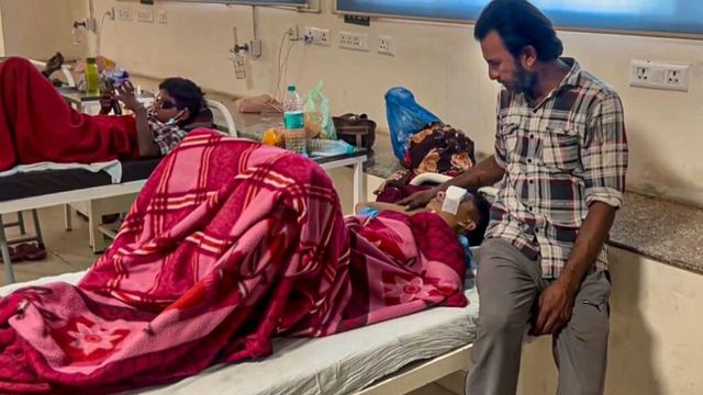 14 kids in Madhya Pradesh go blind due to carbide guns on Diwali, over 122 admitted