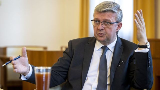 Vláda chce nouzový stav do konce roku, oznámil Havlíček
