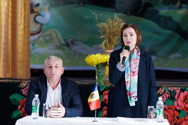 Maia Sandu a discutat cu locuitorii satului Taraclia, din Căușeni