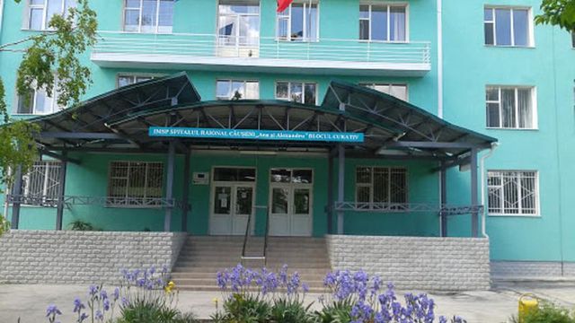 Spitalul din Căușeni nu mai are locuri pentru bolnavii cu Covid-19
