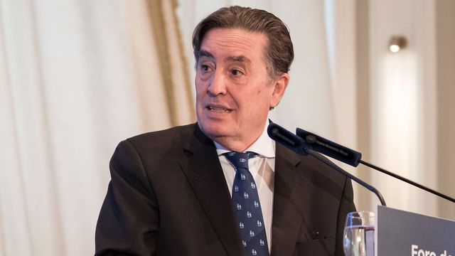 La Generalitat otorga el Premio Blanquerna a Luis García Montero