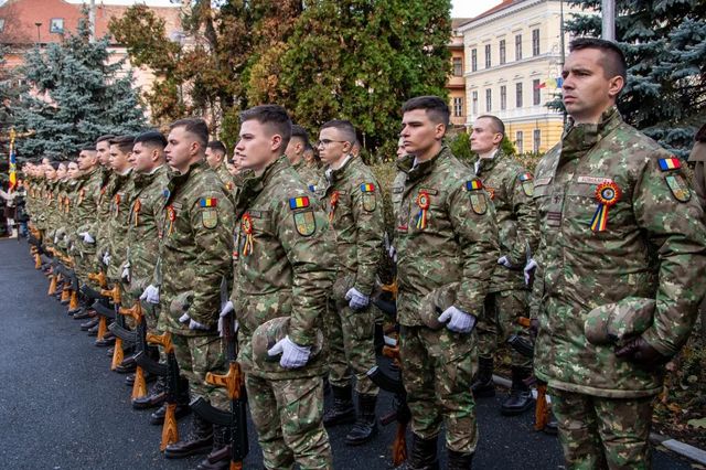 Un student la Academia Forțelor Terestre din Sibiu și-a înjunghiat un coleg