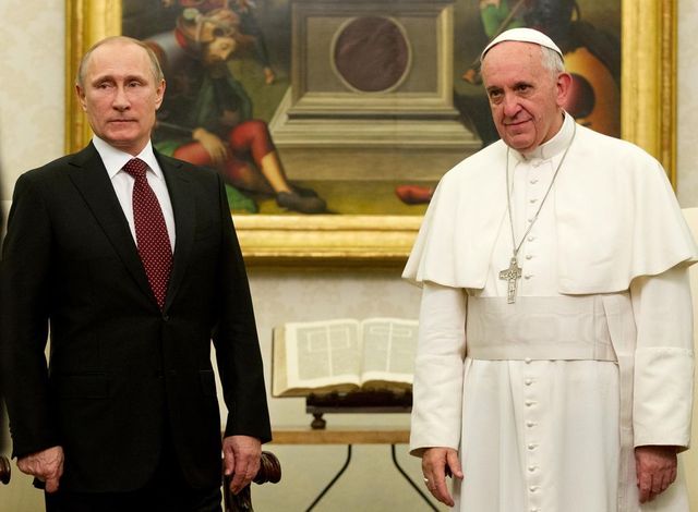Vladimir Putin a întârziat din nou la o întâlnire cu Papa Francisc, la Vatican