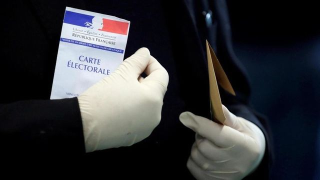 Francezii nu s-au prezentat la urne, în scrutinul local, de teama coronavirusului