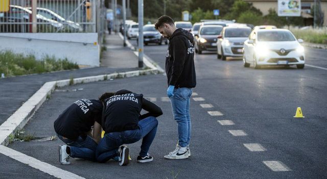 Frontale nel Ferrarese, morti una donna e due giovani
