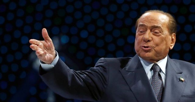 Berlusconi a Zagabria per il congresso del Ppe, il video-racconto