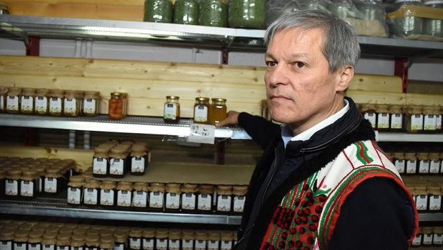 Dacian Cioloș, ales președinte al grupului politic Renew Europe din Parlamentul European