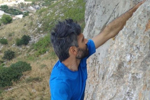 Investito da una frana, climber muore nell'Anconetano