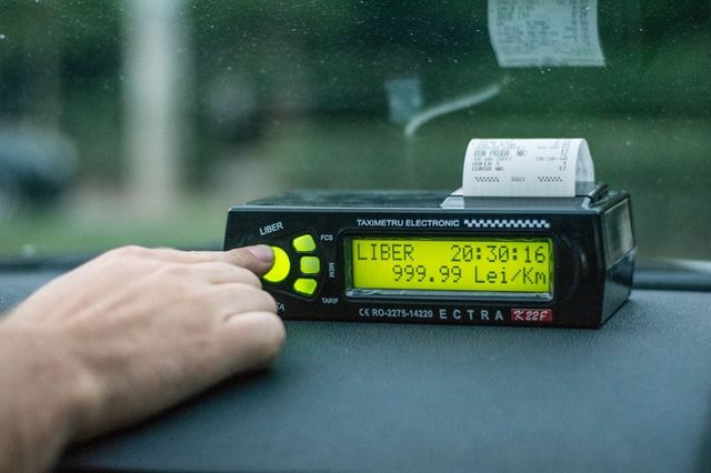 Suma uriașă plătită de un nigerian ca să ajungă cu un taxi de la aeroportul Otopeni până în centrul Bucureștiului