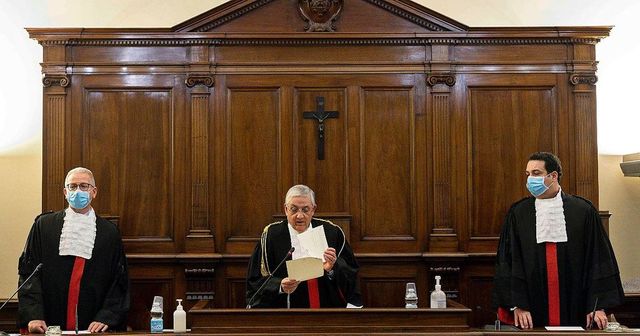 Vaticano, condannato l’ex presidente dello Ior Angelo Caloia