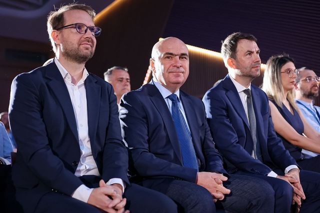 Pleacă Guvernul dacă pică la CCR legea privind pensiile magistraților. Răspunsul lui Fritz