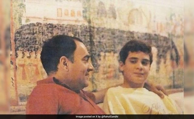 PM Modi, Rahul Pay Tribute To Rajiv Gandhi On His Death Anniversary