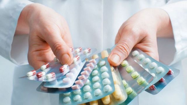 Pacienții cu maladii oncologice vor putea ridica din orice farmacie medicamentele compensate