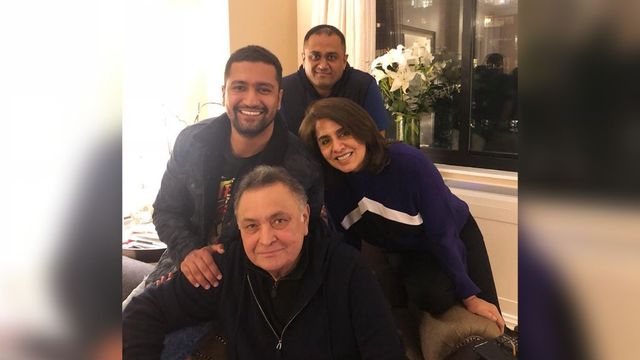 Vicky Kaushal visits Rishi Kapoor in New York