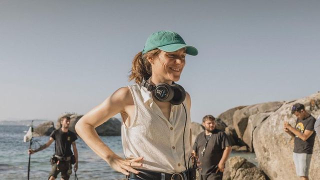 Carla Simón emociona en Cannes con el cierre de su trilogía familiar