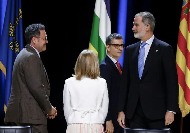 Sánchez fuerza otro trance del Rey: abrirá el Año Judicial junto al fiscal general antes de sentarse en el banquillo