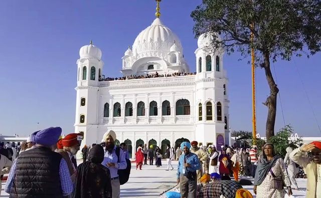 Indian Sikh woman tries to flee with her Facebook friend from Pakistan via Kartarpur corridor