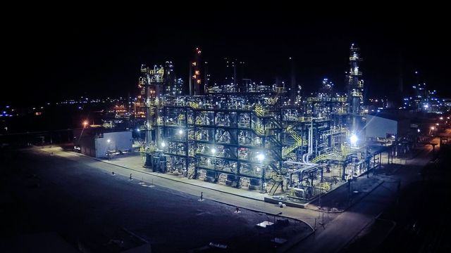 Petrom schimbă GPL și benzina de joasă calitate în produse petroliere cu valoare adăugată ridicată
