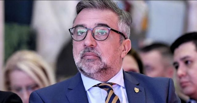 Romașcanu demisionează din toate funcțiile