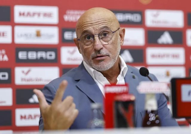 De la Fuente no incluye a Joan Garcia pero sí que llama a Fermín y Gavi