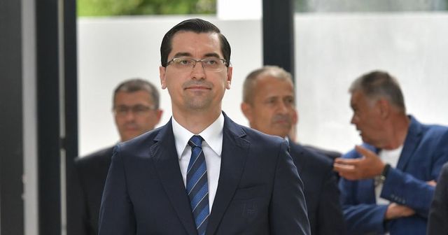 Digisport: Răzvan Burleanu e milionar! Declarația de avere a președintelui FRF: cât câștigă pe an