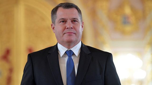 МИД сделал представление послу Чехии из-за ситуации со зданиями в Праге