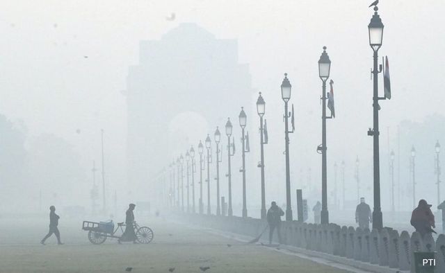 Delhi colder than Shimla as temperature dips below 5°C