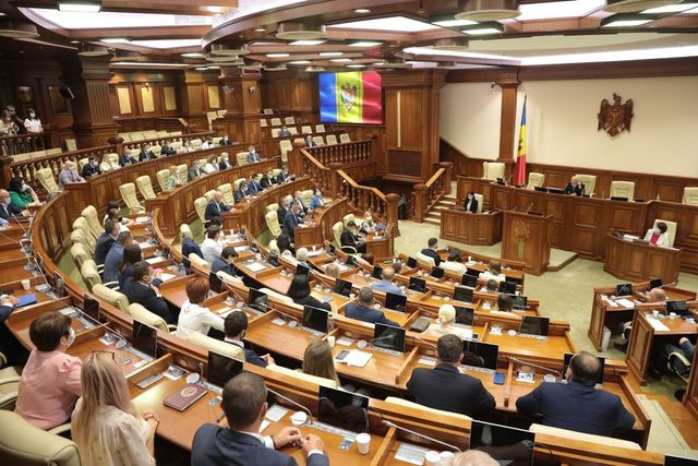 Парламент принял Декларацию об осуждении войны в Украине