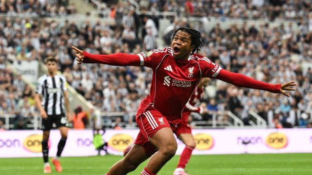 Cine e Rio Ngumoha, eroul neașteptat al lui Liverpool care e elogiat de John Terry și Thierry Henry