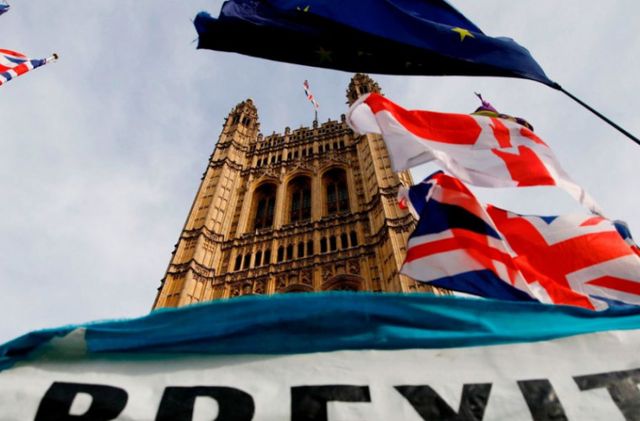 Палата общин в Великобритании приняла законопроект о Brexit