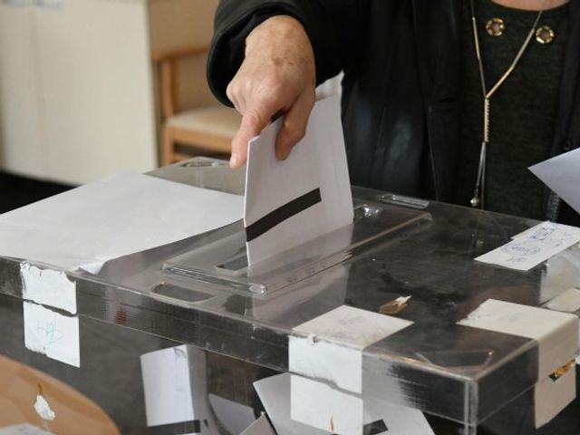15 партии и 9 коалиции на изборите за европарламента