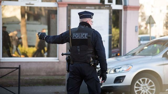 Franciaországban minden templom elé rendőri erőket vezényelnek a húsvéti ünnepekre