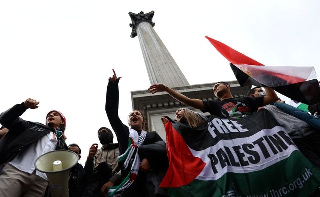 2,000 Cops On Duty For Massive London Pro-Palestinian March