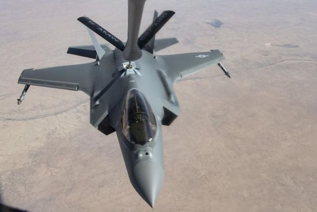 Europa cere lui Trump să trimită avioane de luptă în România pentru sprijinul Ucrainei