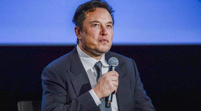 Apple sospende la pubblicità su X dopo il post antisemita di Elon Musk