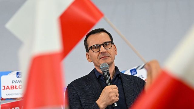 Megkezdődtek a parlamenti választások Lengyelországban