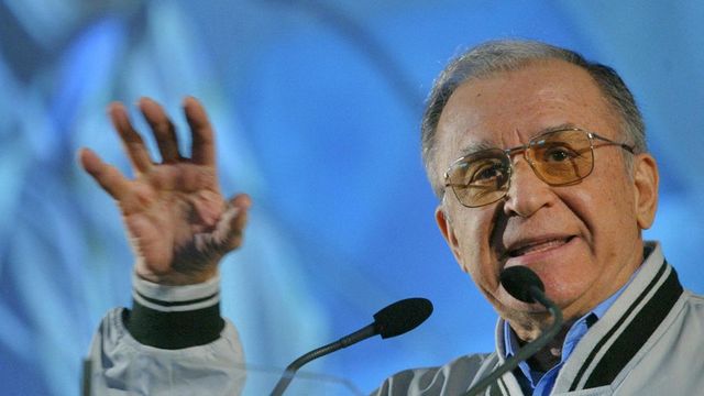 Ion Iliescu è morto a 95 anni, fu il primo presidente della Romania dopo la caduta del muro di Berlino