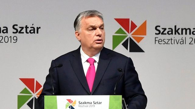 Orbán Viktor: erős nemzetek állhatnak a birodalmi fenyegetésekkel szemben