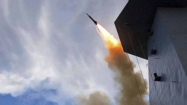 Rusia a atacat cu patru rachete Kalibr infrastructura militară a Ucrainei