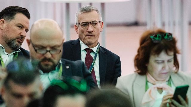 444: rendszeresen együtt bulizott a BKV vezérigazgatója a céget milliárdokkal megkárosító bűnszervezet fejével