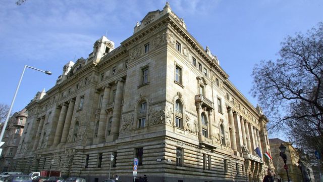 Feljelentést tett a jegybank a Szabadság téri székház felújítása miatt