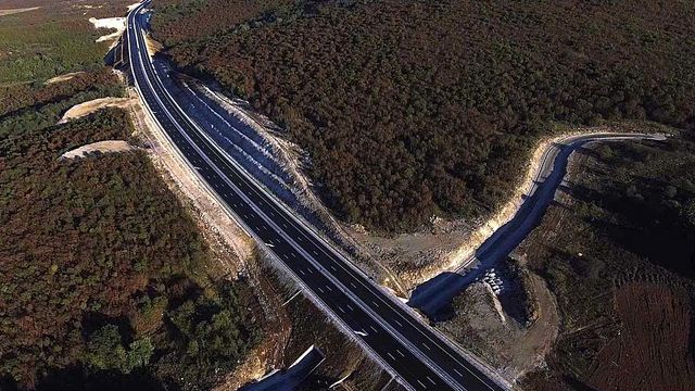 Пускат движението по нови 9,3 км от АМ Хемус