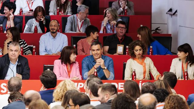 El PSOE reforma sus estatutos para expulsar a los clientes de prostitución