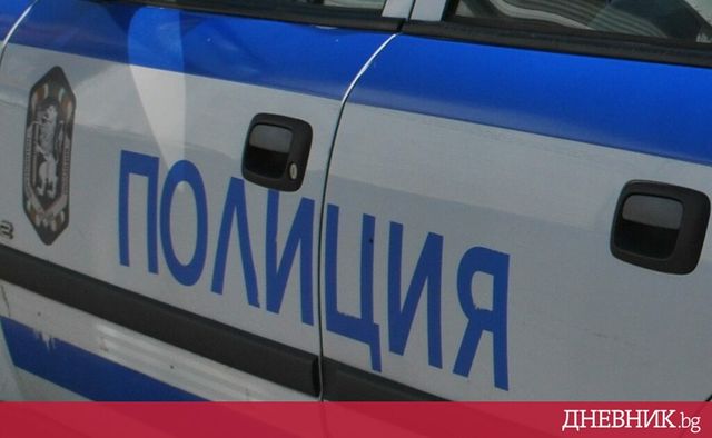 Ламборгини блъсна две коли на магистрала „Хемус“, петима души са пострадали