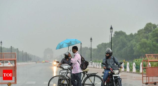 Pre-monsoon season ends with a rainfall deficit of 25%, the second lowest in 65 years