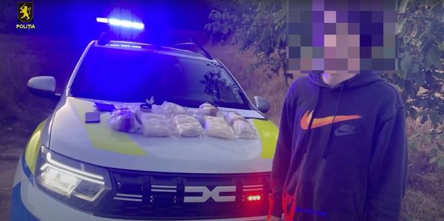 Opt kilograme de droguri, în valoare de șase milioane de lei, scoase din circuit de către polițiști